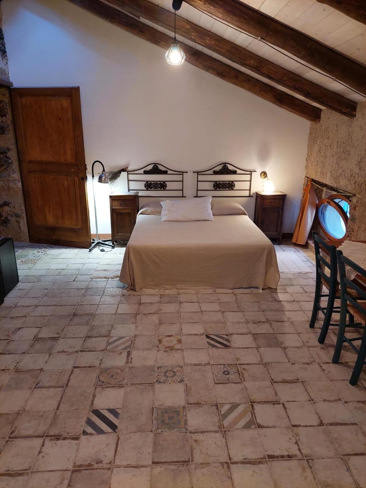 La Casa Sul Blu Albergo Diffuso Pisciotta Luaran gambar