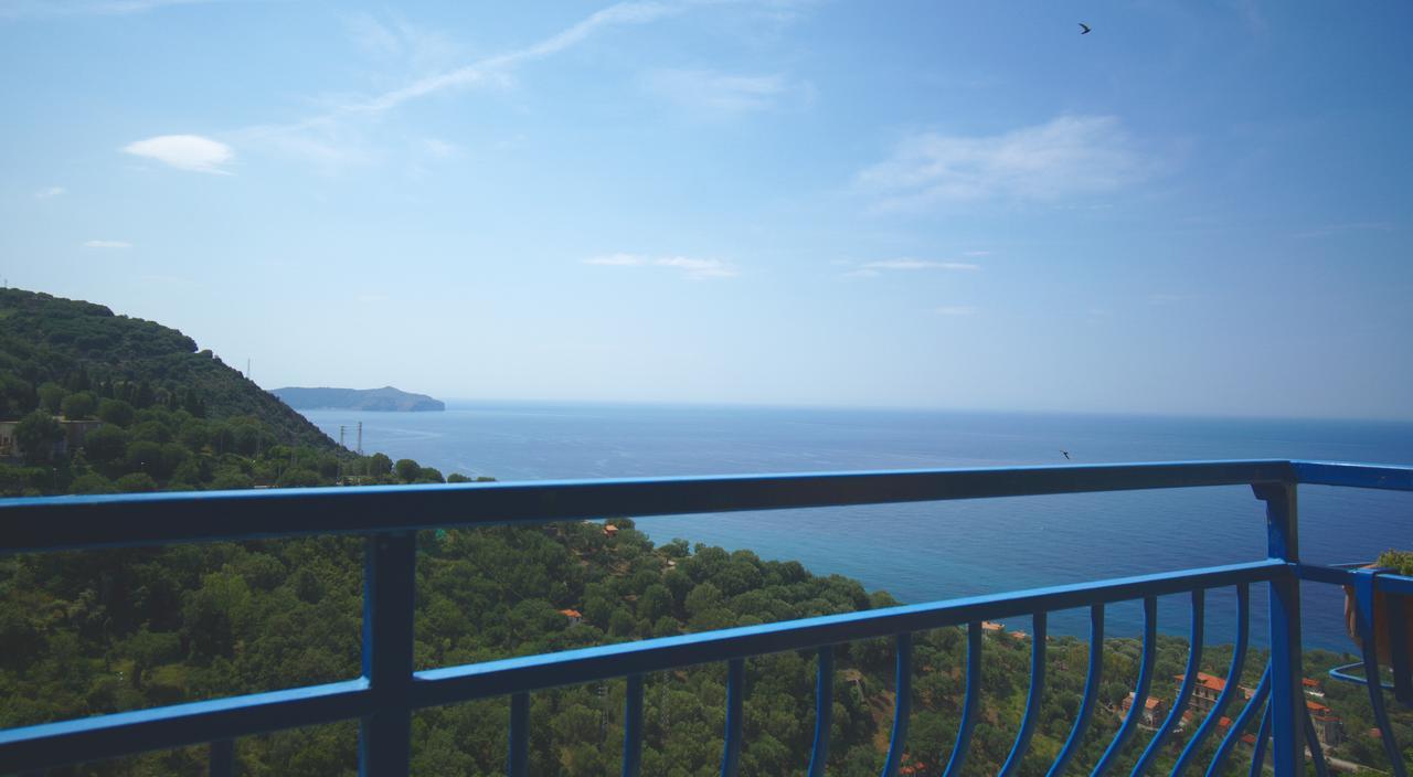 La Casa Sul Blu Albergo Diffuso Pisciotta Luaran gambar